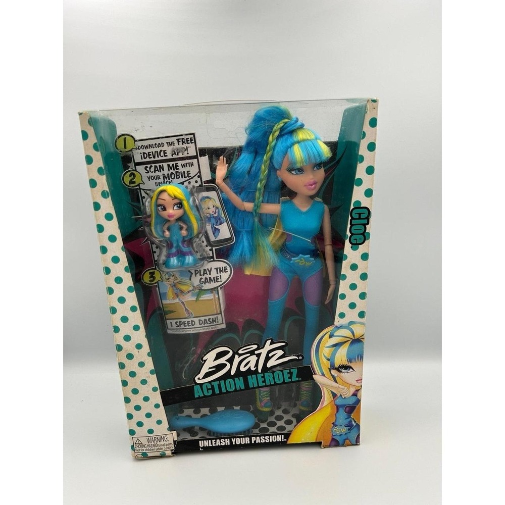 Bratz Action Heroez Cloe fashion doll
